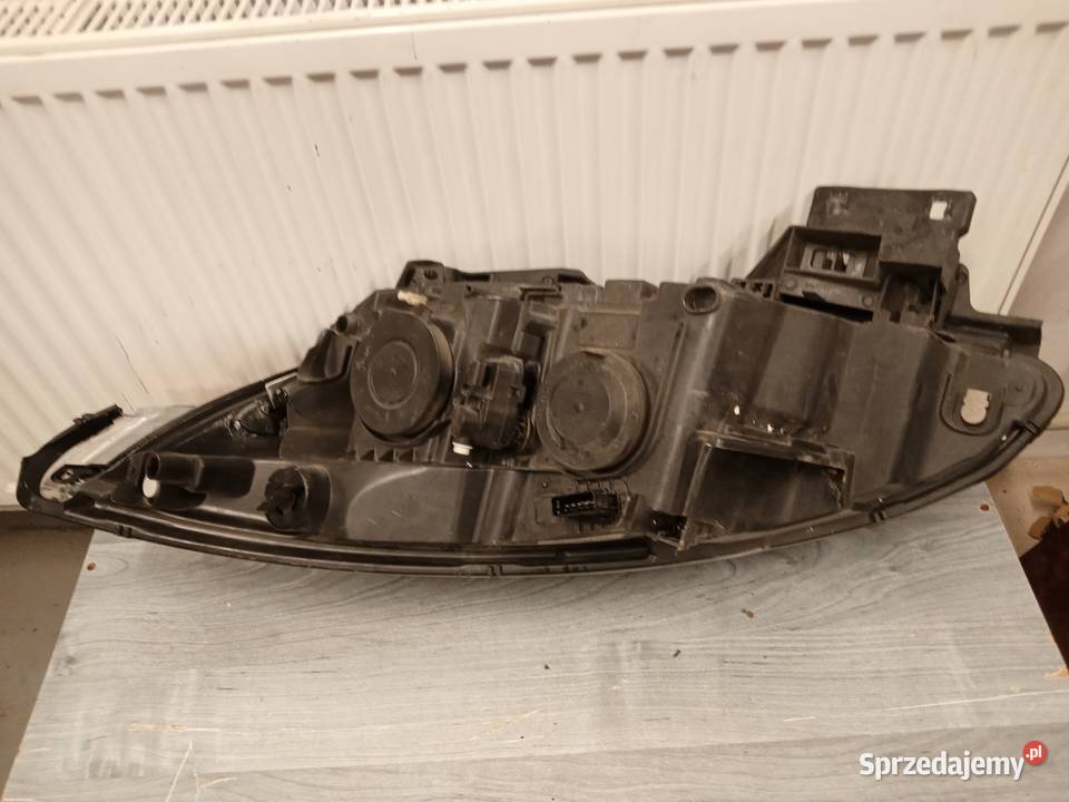 Lampa PRAWA Renault Grand Scenic III Poznań