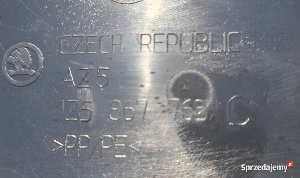 SKODA OCTAVIA II OSŁONA PROGU LEWA TYŁ 1Z5867765 Radom