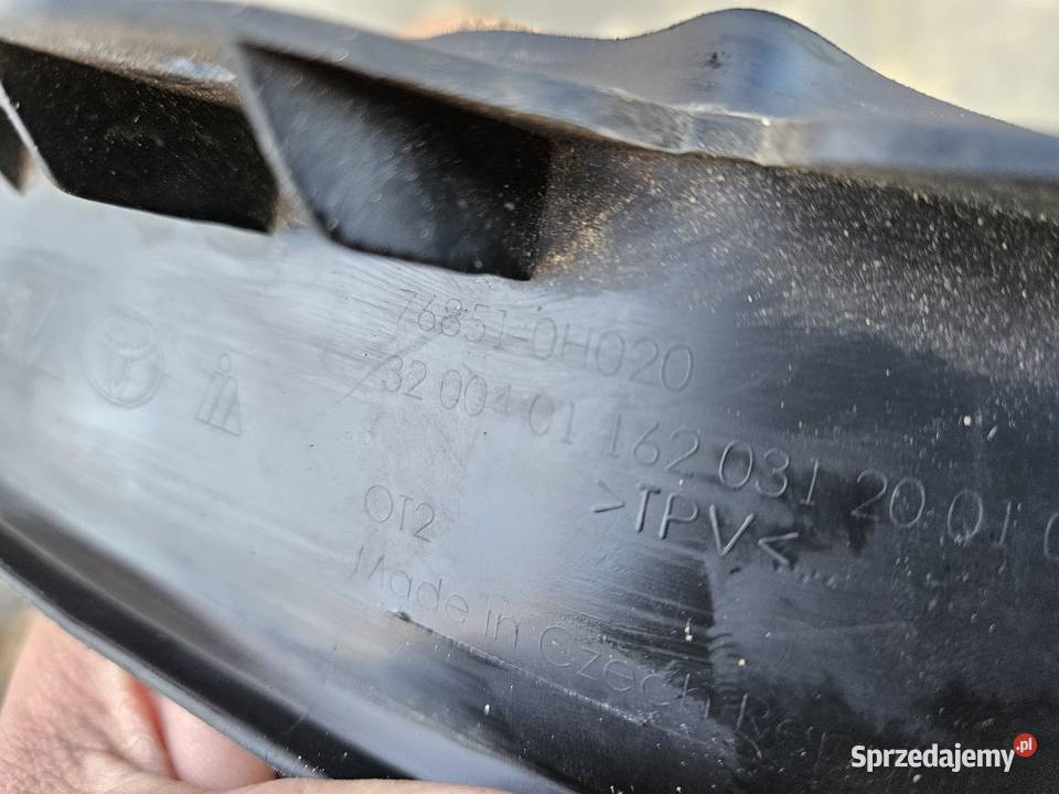 TOYOTA AYGO HOKEJ SPOILER ZDERZAKA PRZÓD Listwy i nakładki Części samochodowe Międzychód
