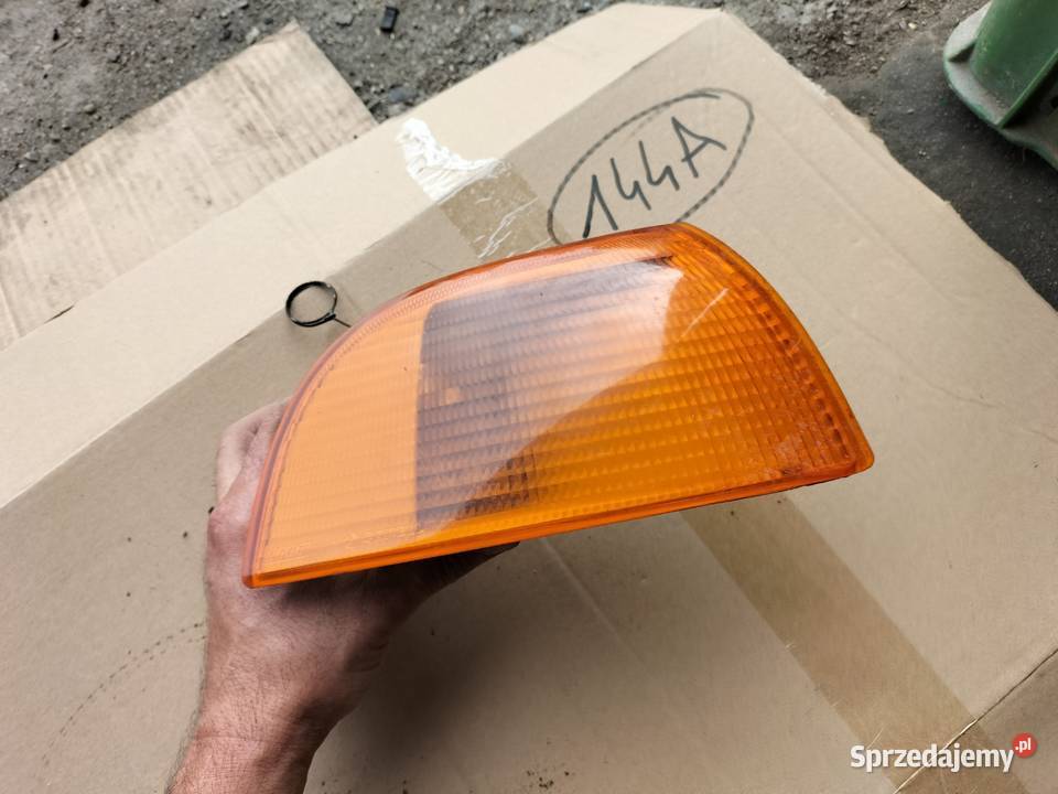 FIAT PUNTO 1 MK1 KIERUNKOWSKAZ PRAWY Kamień-Kolonia