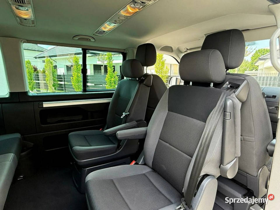 Volkswagen Multivan 20 TDi 140 6B NAVi 7osobowy przyciemniane szyby Radom