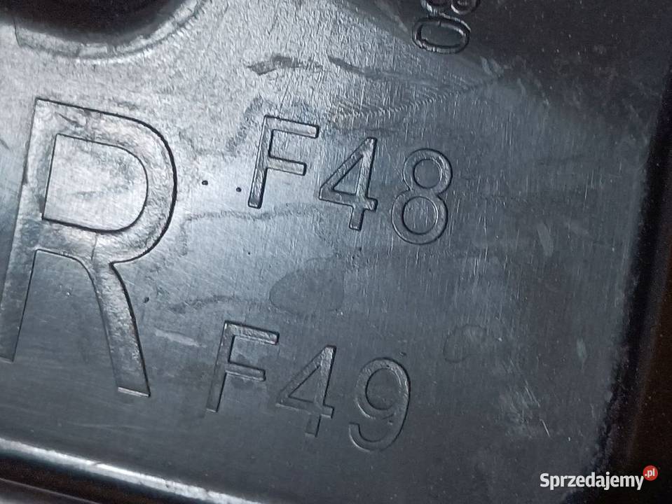 BMW X1 F48 F49 ŚLIZG MOCOWANIE ZDERZAKA PRAWY Pleszew sprzedam