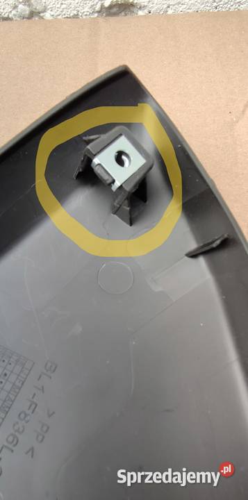 YAMAHA X 18 SCHOWEK WYPEŁNIENIE LEWY Siemianowice Śląskie