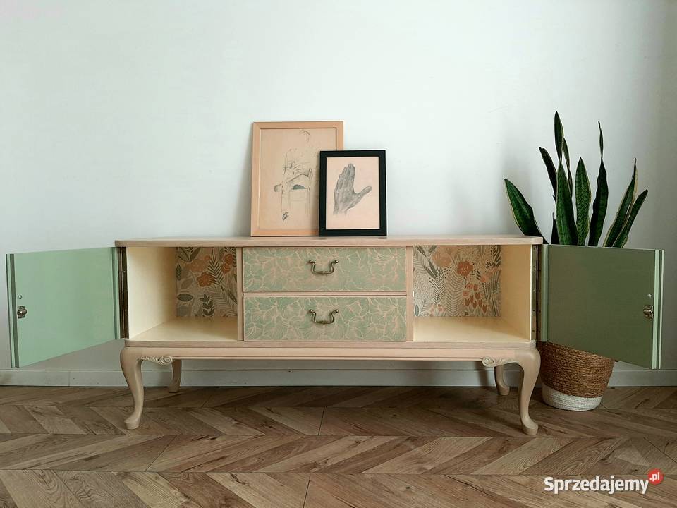 Urocza komoda ludwiczek Łódź