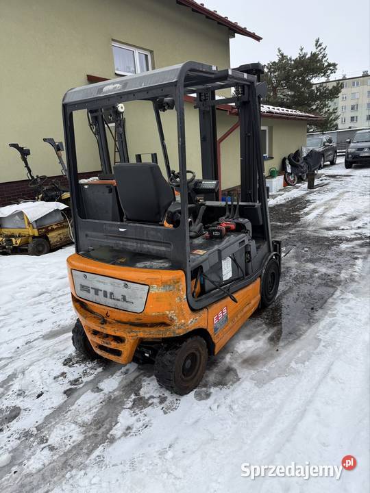 Wózek widłowy akumulatorowy elektryczny STILL elektryczny Przeworsk