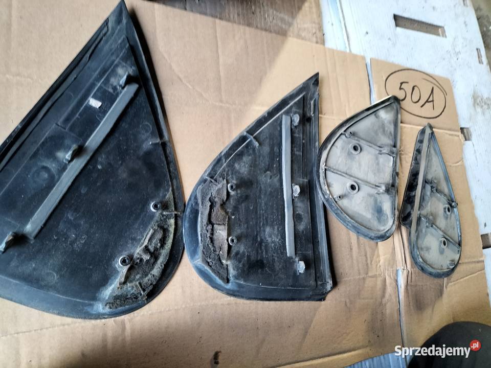 MONDEO MK2 zaśepka emblemat trójkąt drzwi Kamień-Kolonia sprzedam