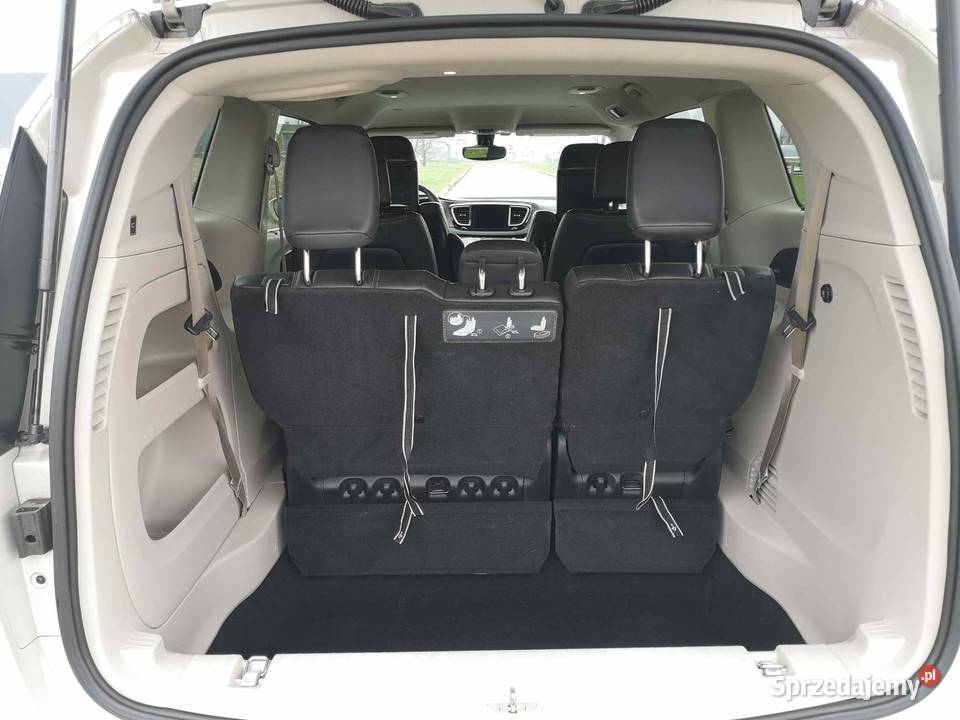 Chrysler Pacifica TouringL Plus 8 osobowa 3605cm3 wielkopolskie Komorniki