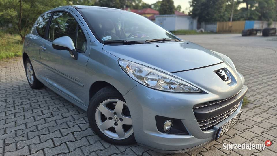 Peugeot 207 nieuszkodzony