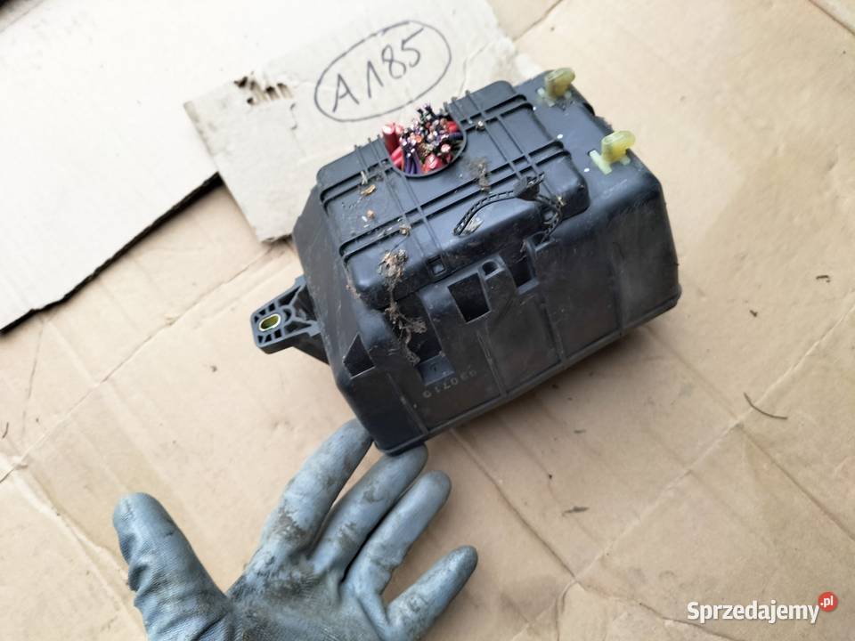 FORD MONDEO MK1 MK2 SKRZYNKA BEZPIECZNIKÓW Kamień-Kolonia