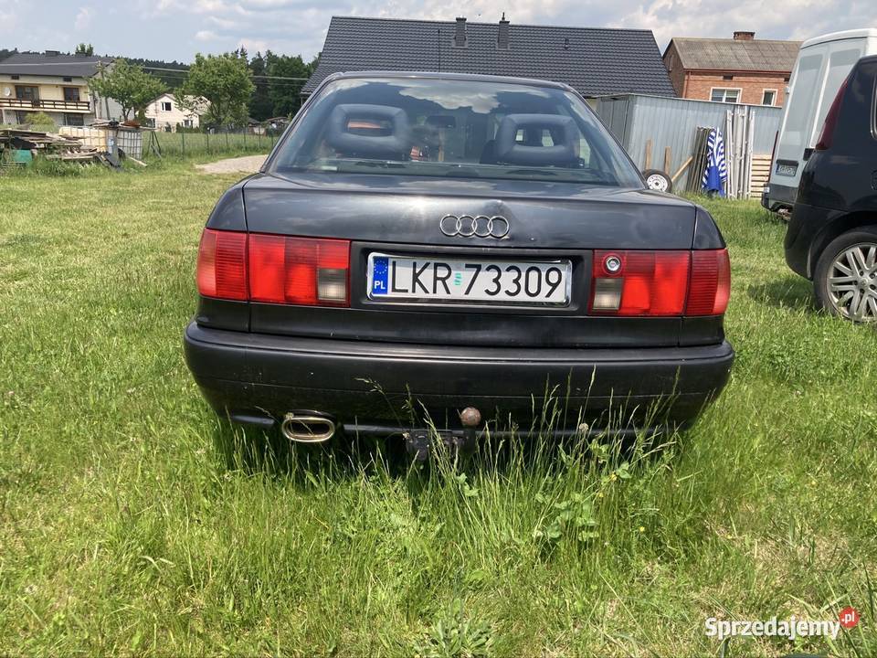 Audi 80 B4 20 90 na częścido zrobienia DUŻO Gościeradów Plebański sprzedam