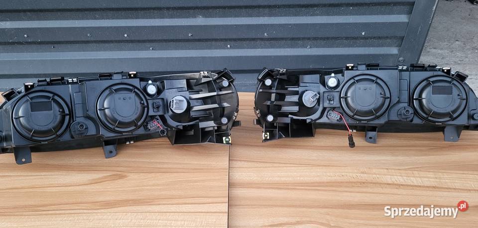 Volvo S60 V70 Lampy Black Tru DRL 20002004 Zamość