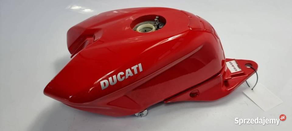 BAK MOTOR DUCATI SUPERBIKE 848 2009 osobowe Lipno