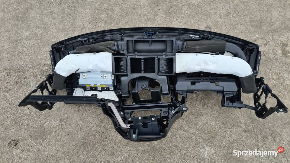 Hyundai I30 cw 1 zestaw Air bag deska Deski rozdzielcze, konsole sprzedam