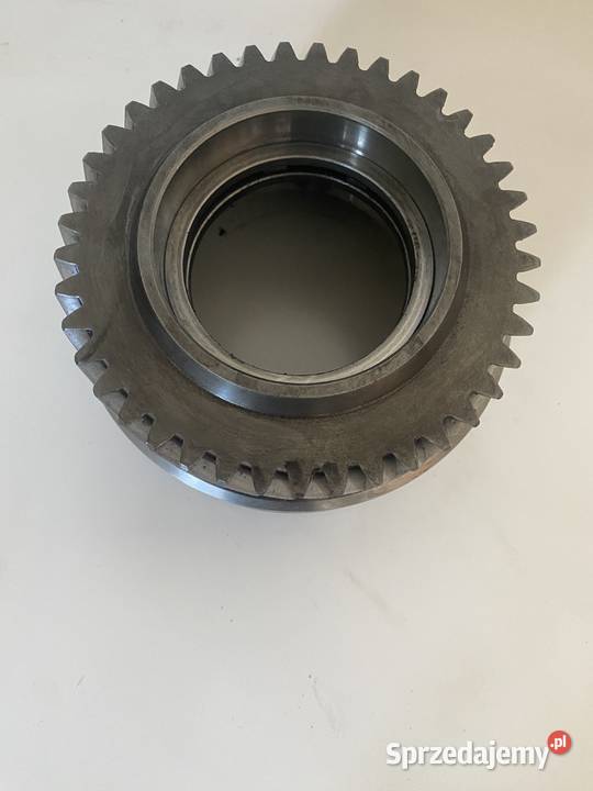 ZĘBNIK 50 H Z41 V39118900 VALTRA N121 Kielce sprzedam