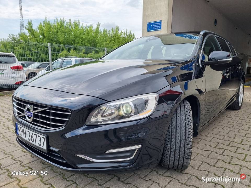 Volvo V60 I D6 HYBRYDA PLUGIN 24 215 4x4 skóra 4/5