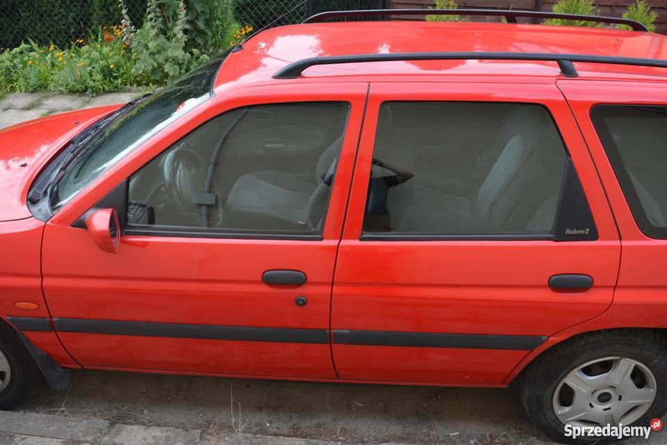 Ford Escort 1999r Bolero 2 kombi 16 16v Rok produkcji 1999 Escort Piastów sprzedam