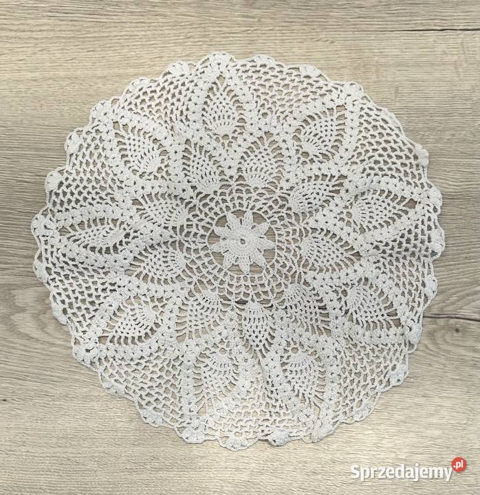 Serweta szydełko 35x35 Serwety i serwetki Łódź sprzedam