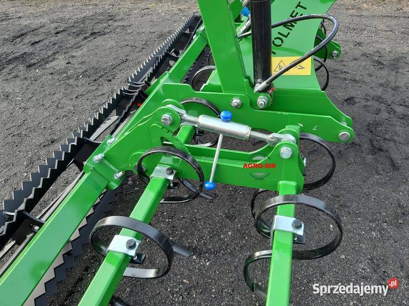 Siewnik poplonów 25m Maszyny rolnicze Proszówka