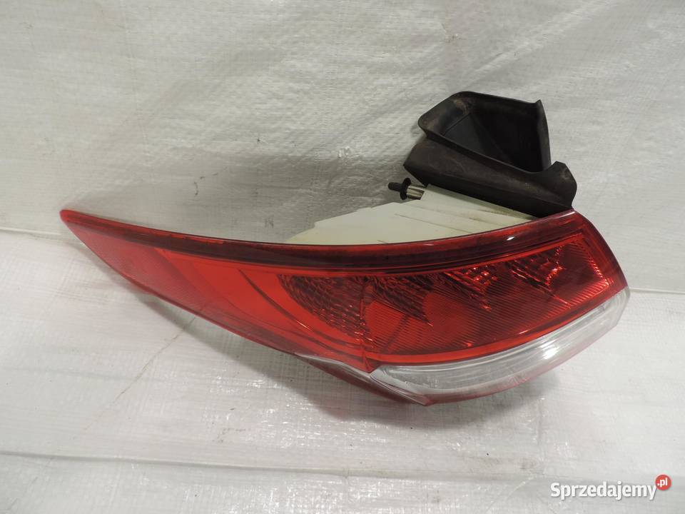 LAMPA TYLNA LEWA FORD KUGA MK2