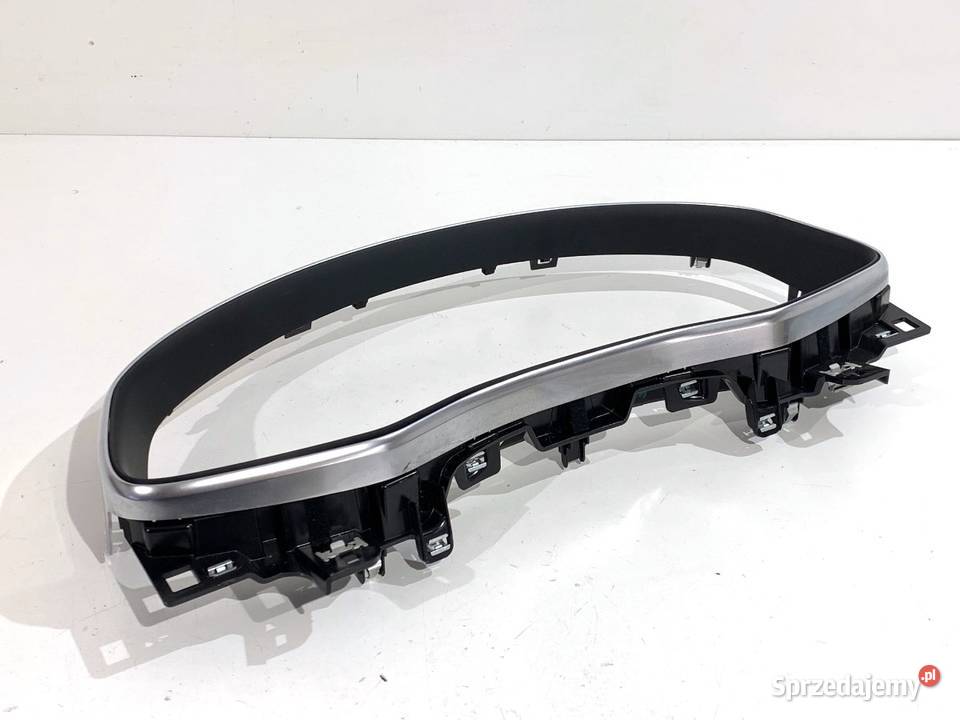 RAMKA LICZNIKA AUDI Q8 SUV WYKOŃCZENIE WNĘTRZA osobowe podkarpackie