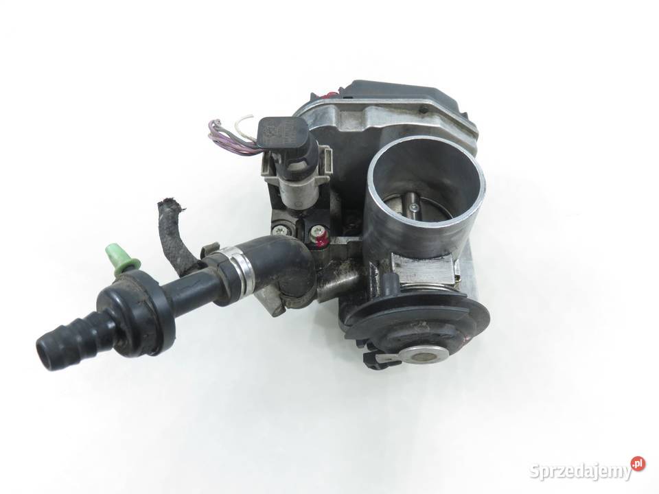 PRZEPUSTNICA VW GOLF IV 14 16V AHW 18102703 osobowe