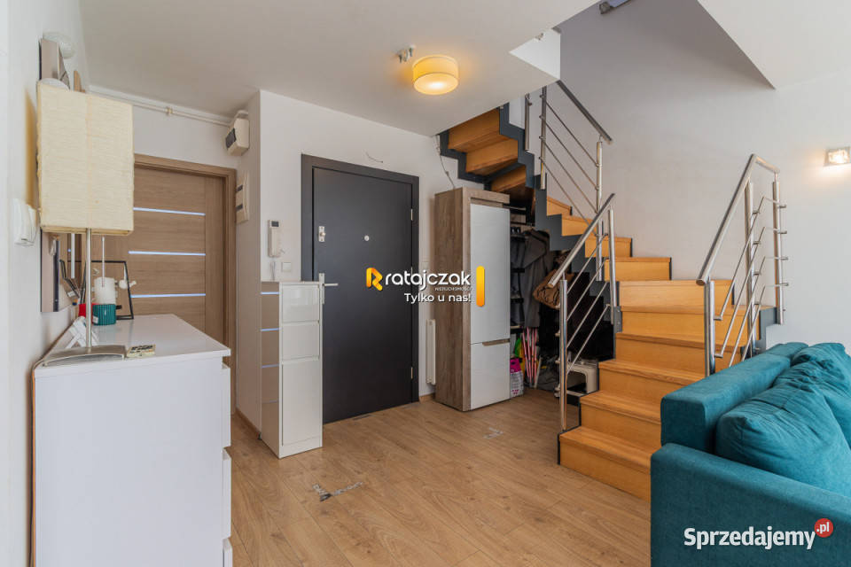 sprzedaży mieszkania 678m2 4pok Reda