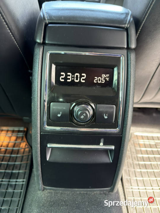 koda Superb RatyZamiana Gwarancja skoda superb szary Škoda Gdów