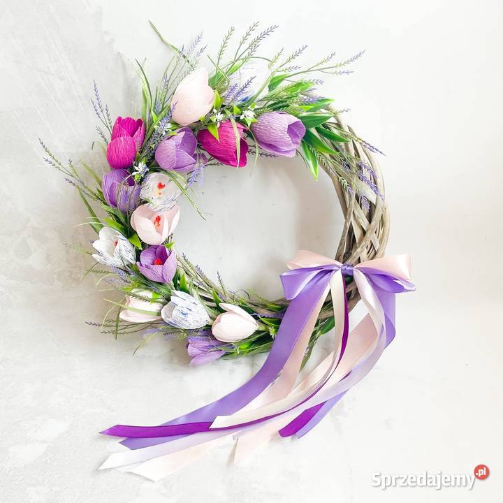 Wianek wiosenny Wielkanocny z krokusami Zielona Góra