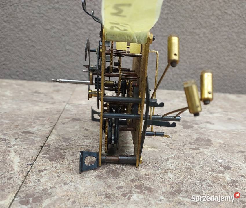 M215 Mechanizm starego zegara ściennego Tczew