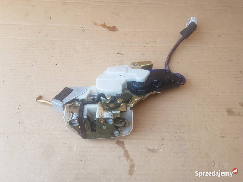 Suzuki Liana zamek zatrzask centralny drzwi sprzedam