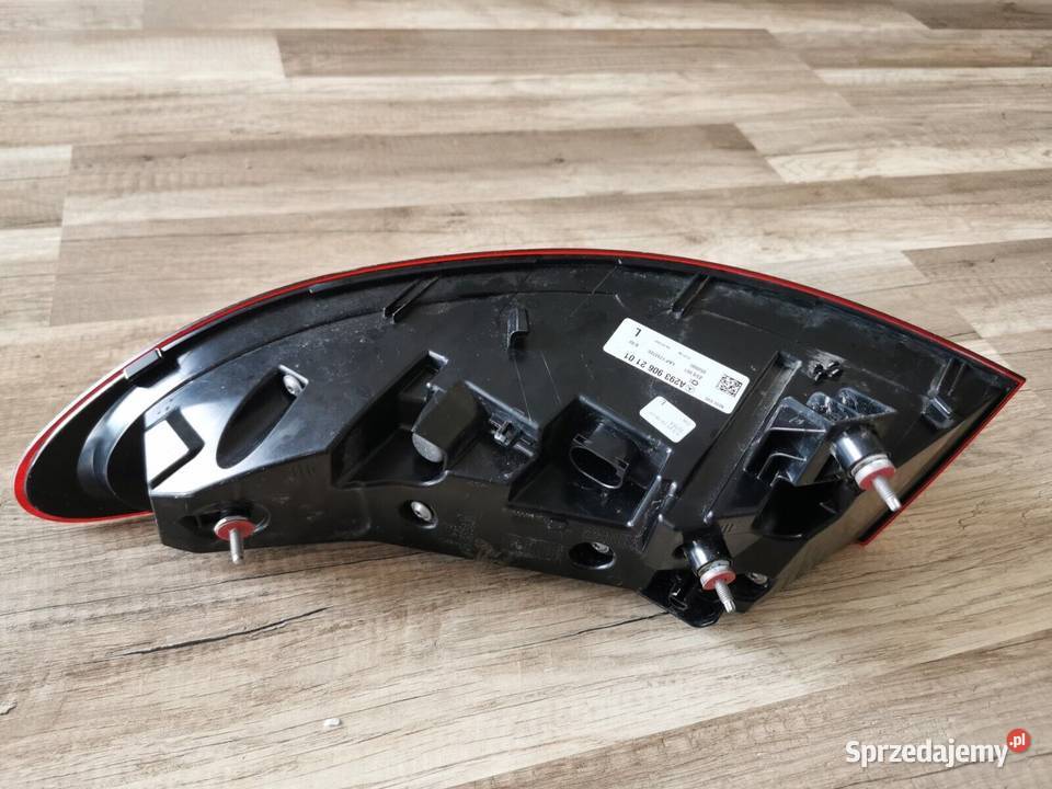 Mercedes EQC N293 Lampa Tylna lewa A2939062101 Rok produkcji 2021