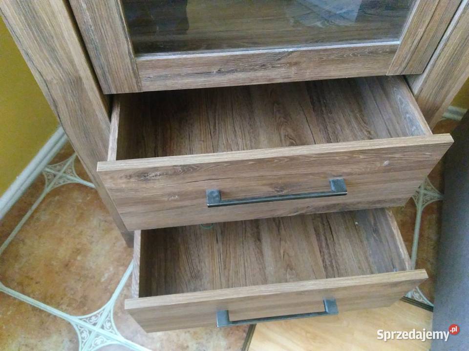 Witryna BRW Gent 68 x 42 x 200 podświetlenie Głogów
