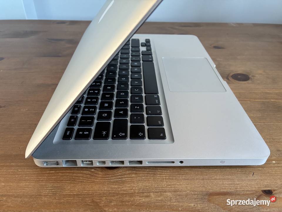 Komputer MacBook Pro 2017 sprzedam