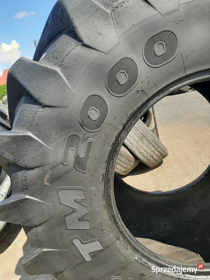 Opona używana przemysłowa 80065R32 TRELLEBORG Zaścianki