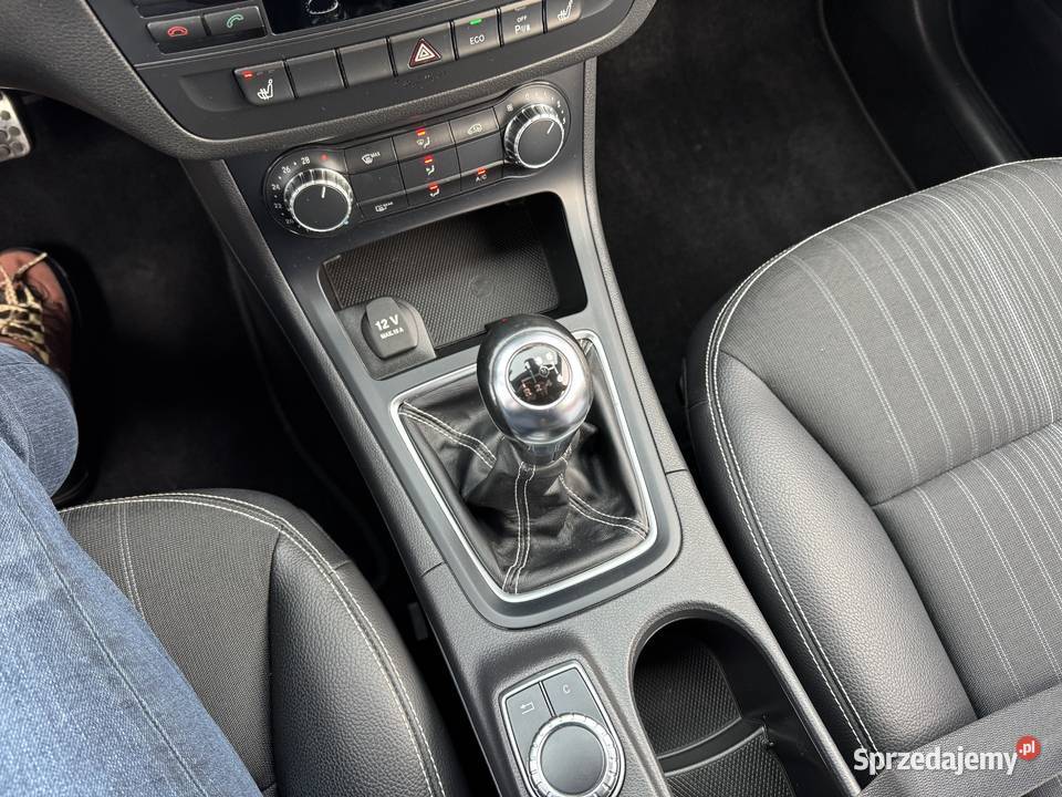 Mercedes B 16 BENZYNA Klimatyzacja Nawigacja Konin
