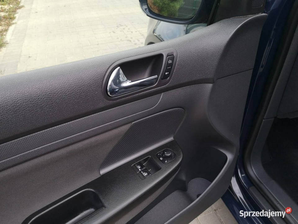 Volkswagen Golf 16 MPI 102 Klima Parktronik dolnośląskie Strzegom