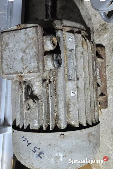 Sprzedam silniki 55kw 75kw 10kw Pozostałe Myszków