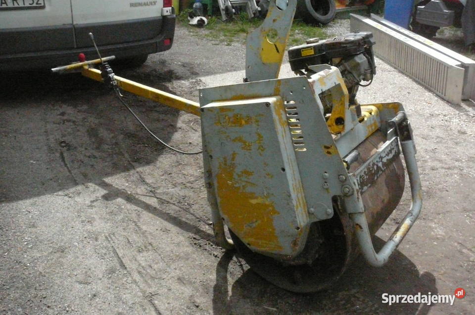 Walec spalinowy Bomag z wibracją silnik łódzkie Pabianice sprzedam