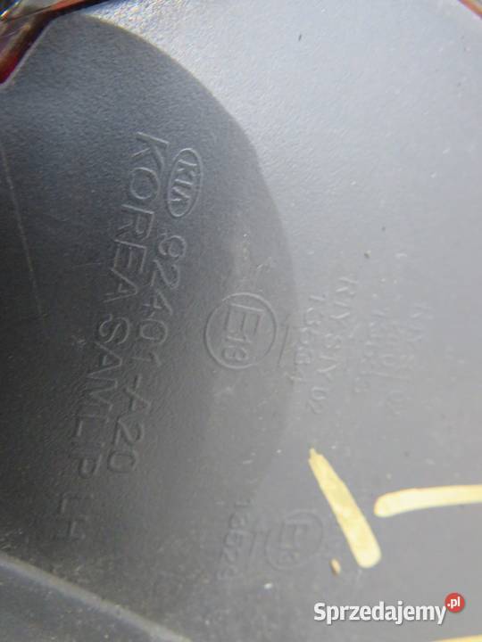 LAMPA LEWA TYLNA TYŁ HB KIA CEED II 92401A20