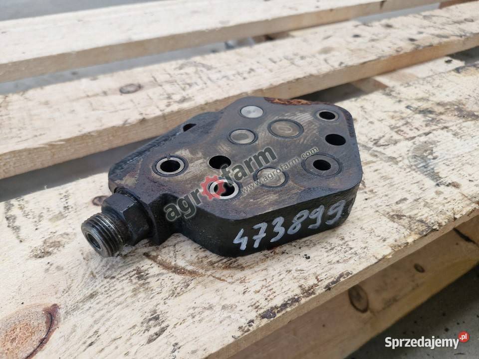 Rozdzielacz hydrauliczny Case Magnum 235 250 260 Byków sprzedam