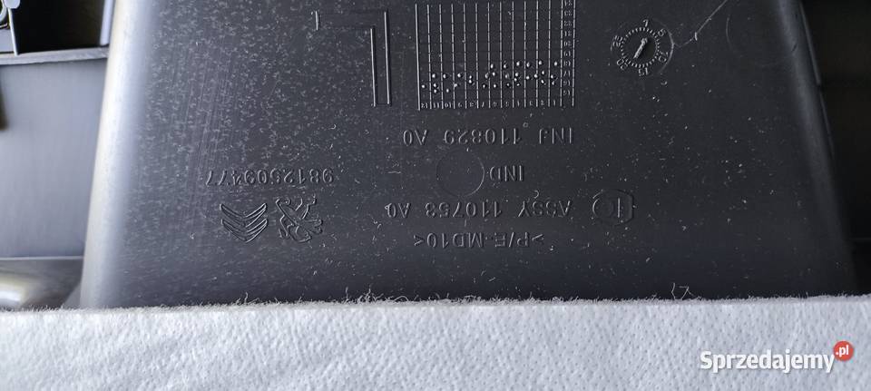 Plastiki bagażnika Peugeot 3008 II 2018 Kłodzko