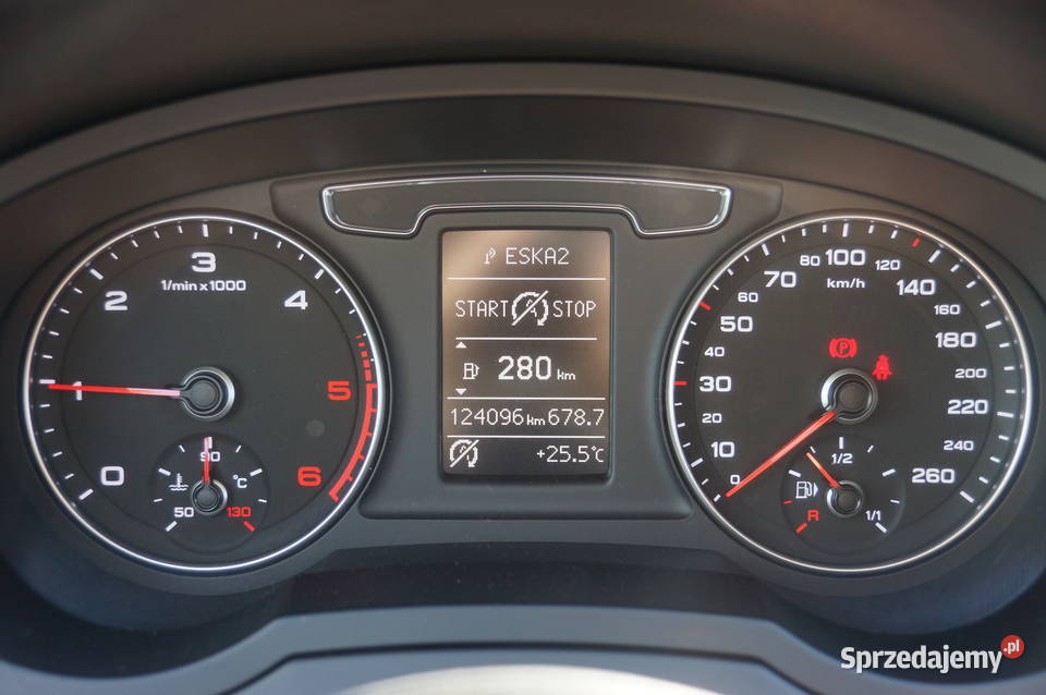 Audi Q3 20 TDI CR 150 Lift 4x4 Navi Biksenon