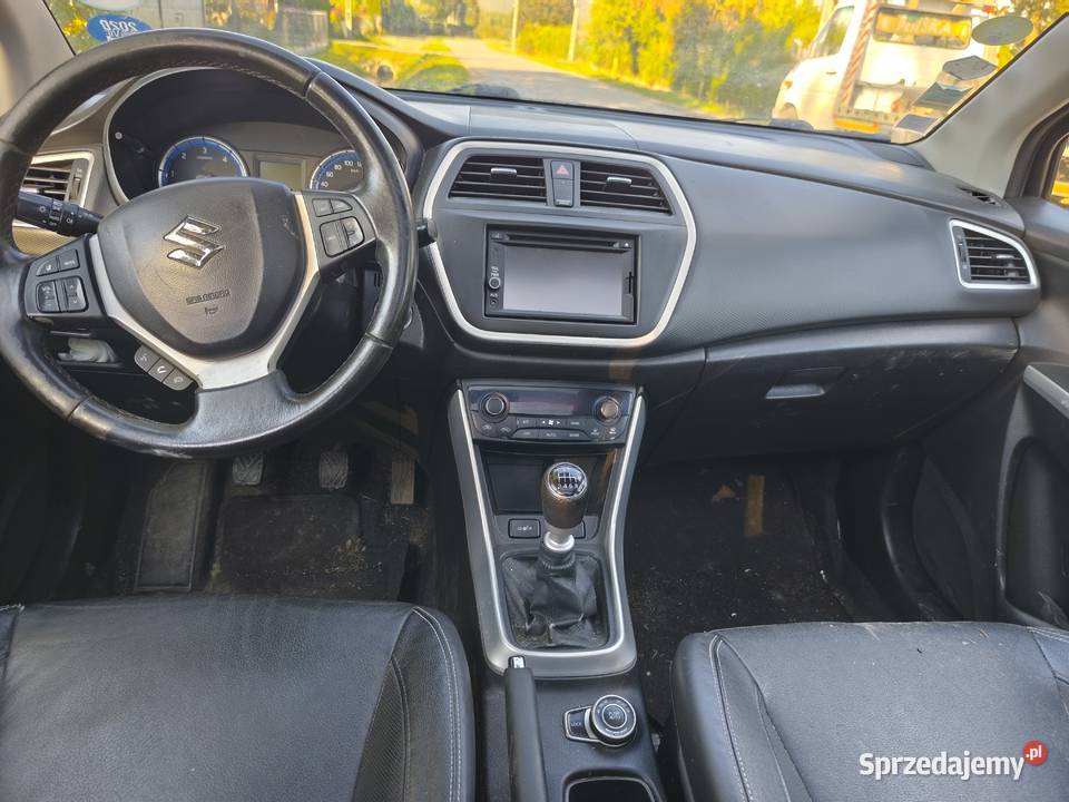 Suzuki SX 4 SCros SX4 Kostarowce