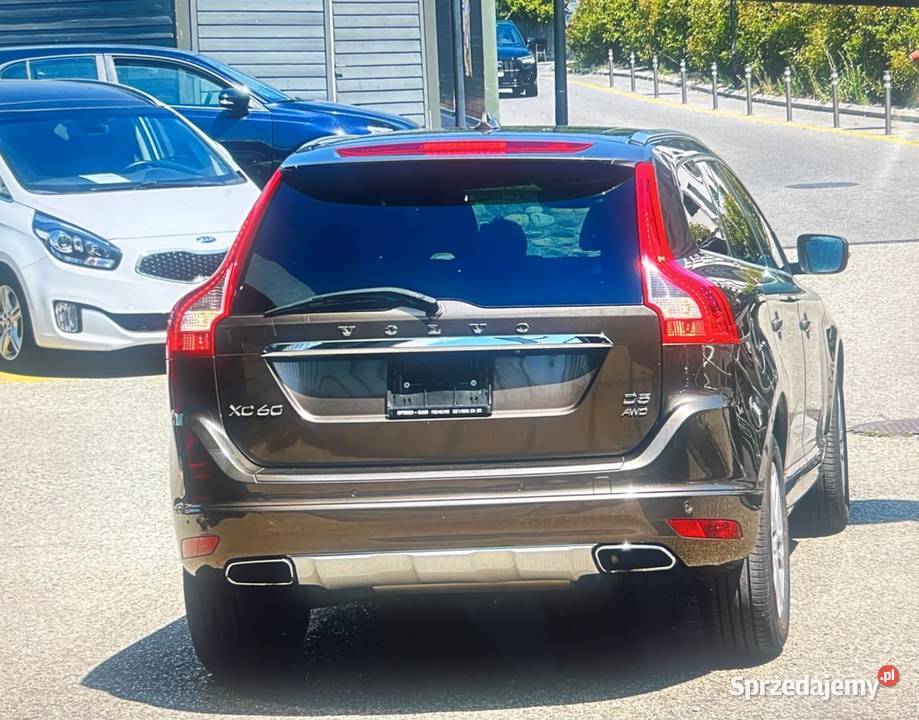 VOLVO XC60 24D5 215 full bezwypadkowy opłacony Lublin