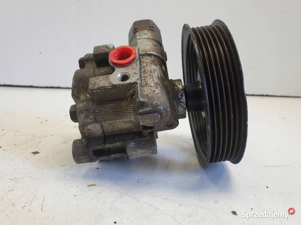 POMPA WSPOMAGANIA Toyota Corolla E12 16 VVTi