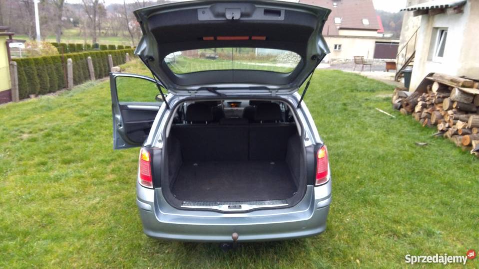 Opel Astra 19cdti 120 nawigacja Strzelce Opolskie