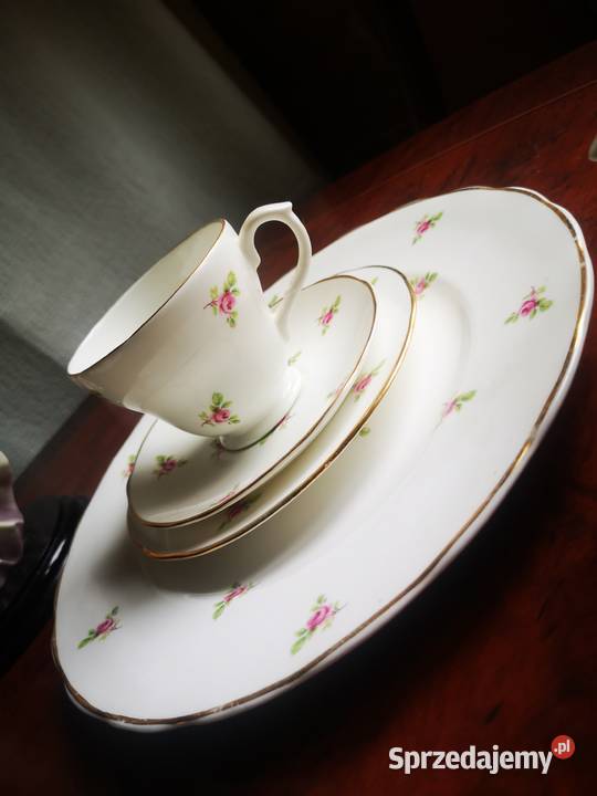 Filiżanka z talerzykiem deserowym i dużym Gdańsk sprzedam