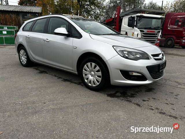 Opel Astra J 2015r 16 Diesel 110 małopolskie