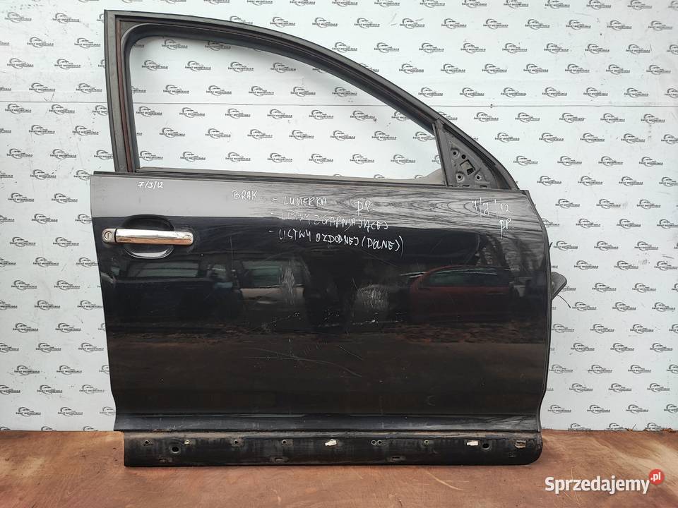 VW TOUAREG I 7L 04r drzwi prawe przód 130