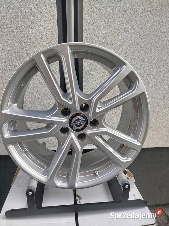 S914 Alufelgi 185x108 et42 Volvo V40 V50 V60 V70 Bąków